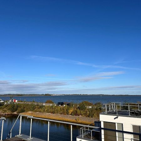Готель Schwimmendes Haus - An Bord Zwei Ольпеніц Екстер'єр фото