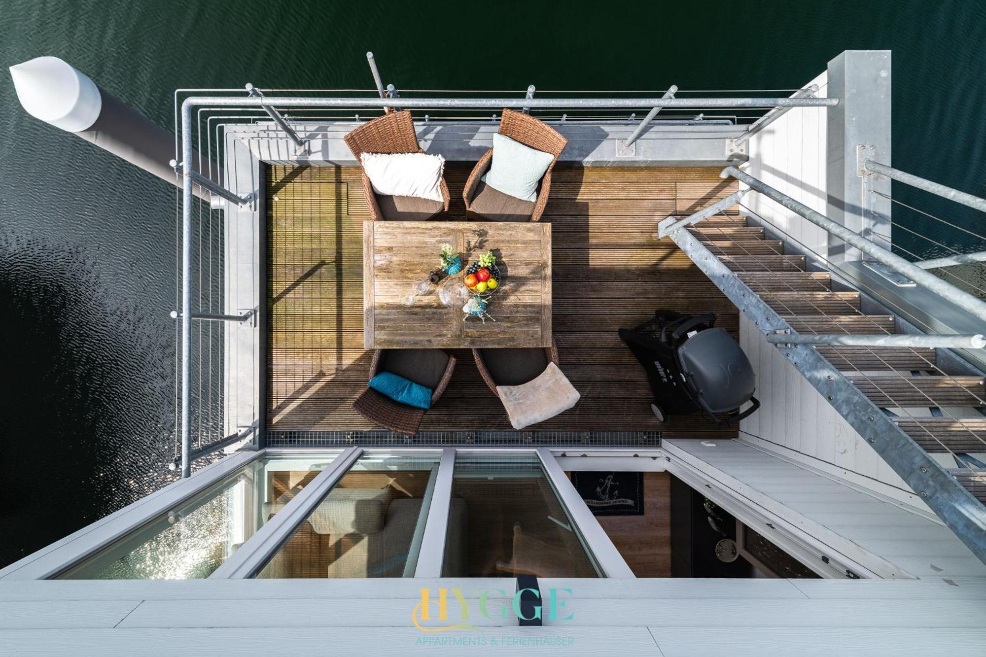 Готель Schwimmendes Haus - An Bord Zwei Ольпеніц Екстер'єр фото